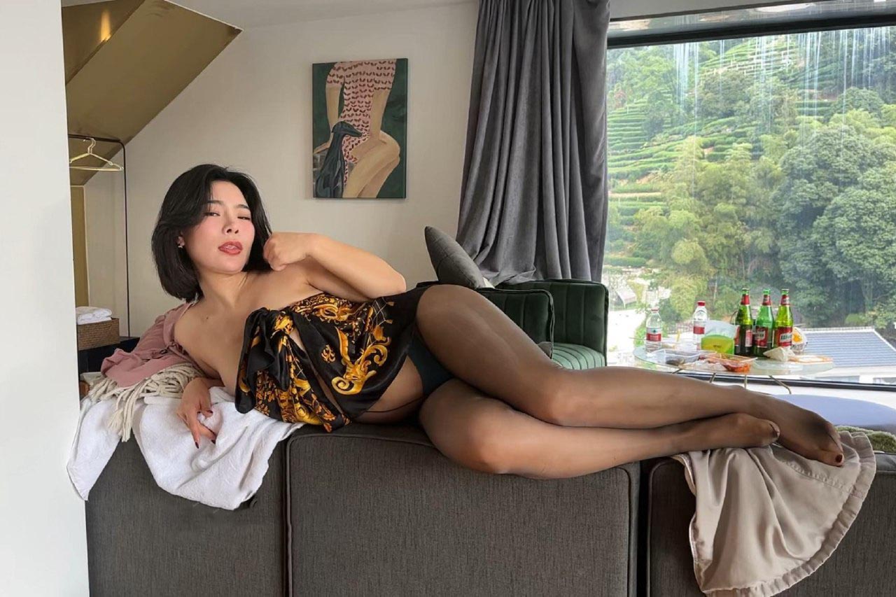 【新】抖音芳姨-秘语铁粉 合集【NP+NV】【214MB百度云】