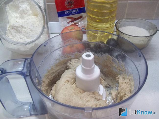 Roll me reçel. Role kreshmore me fara lulekuqeje Si të piqni një rrotull pa dhjamë të bërë vetë
