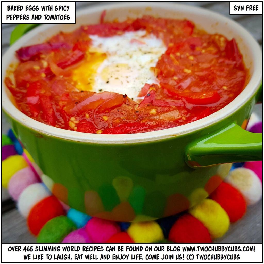 baked eggs in spicy peppers and tomatoes twochubbycubs