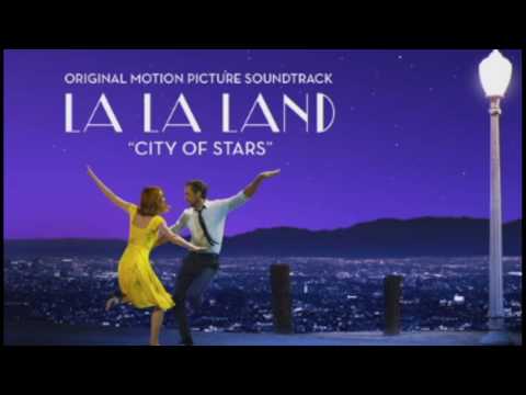Berikut lirik lagu dan terjemahan sleeping at last you are enough yang viral di aplikasi tiktok. Lirik Lagu Ryan Gosling feat Emma Stone - City Of Stars