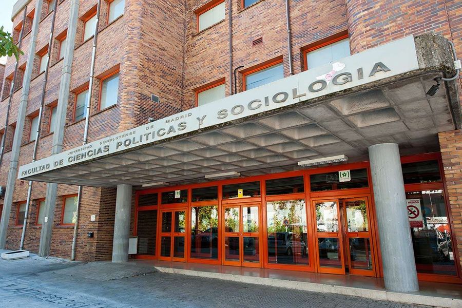 De cada universidad, podrá acceder a la información relativa a este máster. UCM - European Union and the Mediterranean: Historical