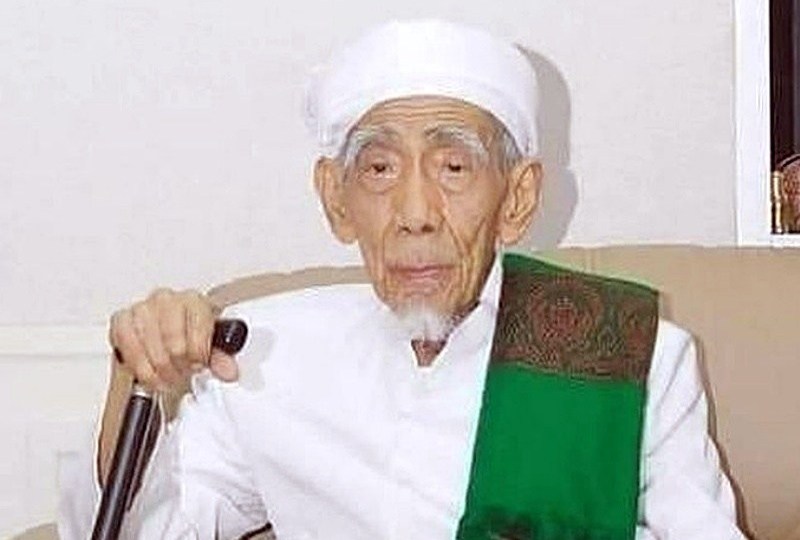 Gazi inayah (2005), teori komprehensif tentang zakat dan pajak (terjemah oleh zainuddin adnan dan nailul falah), yogyakarta: Sugeng Tindak Mbah Moen - Ulama Nusantara Center