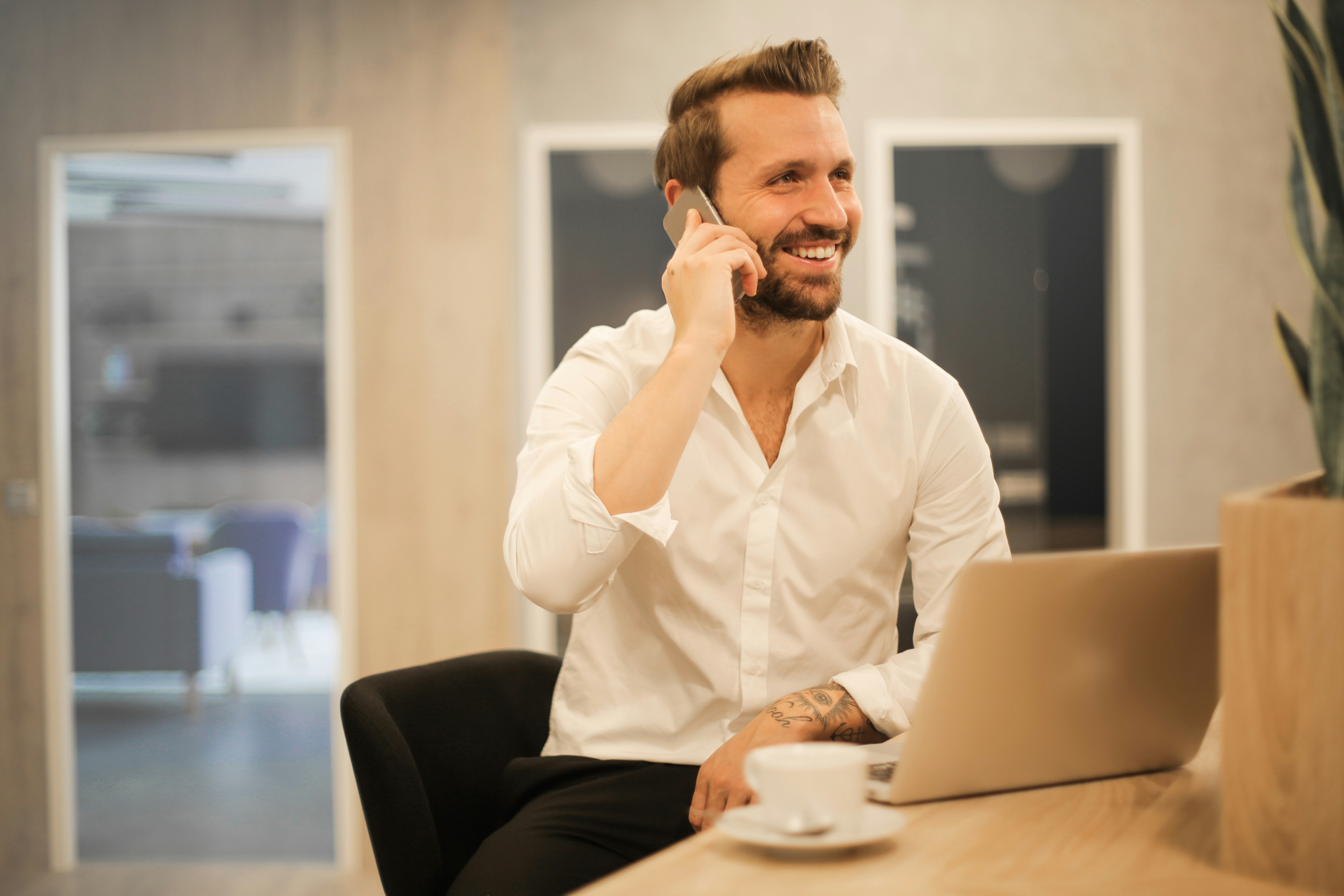 The Important Leadership Qualities for Workplace Success