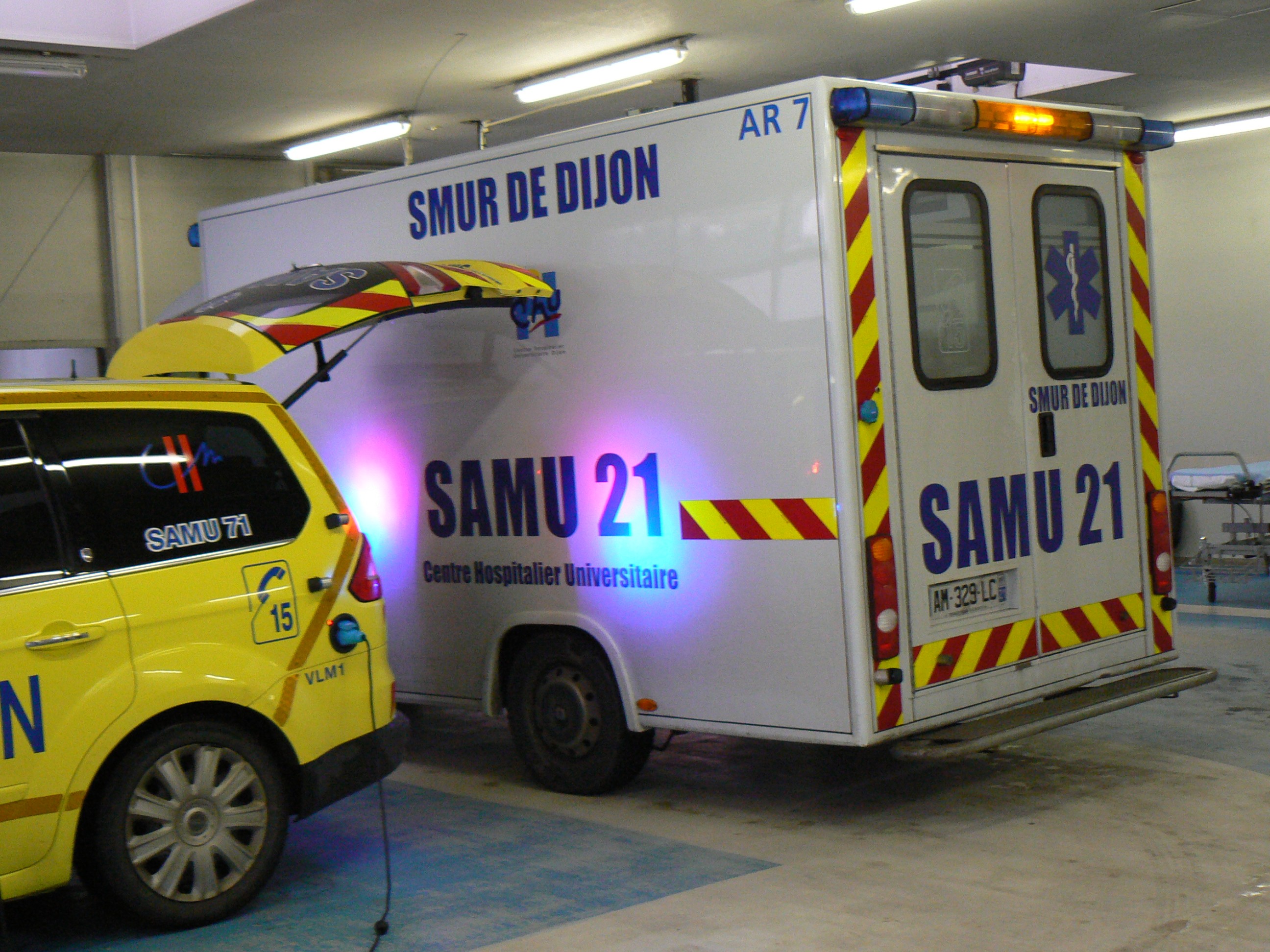 12 rue du pâquier, 21600 longvic. Véhicules SAMU et SMUR réanimé - Page 508 - Auto titre