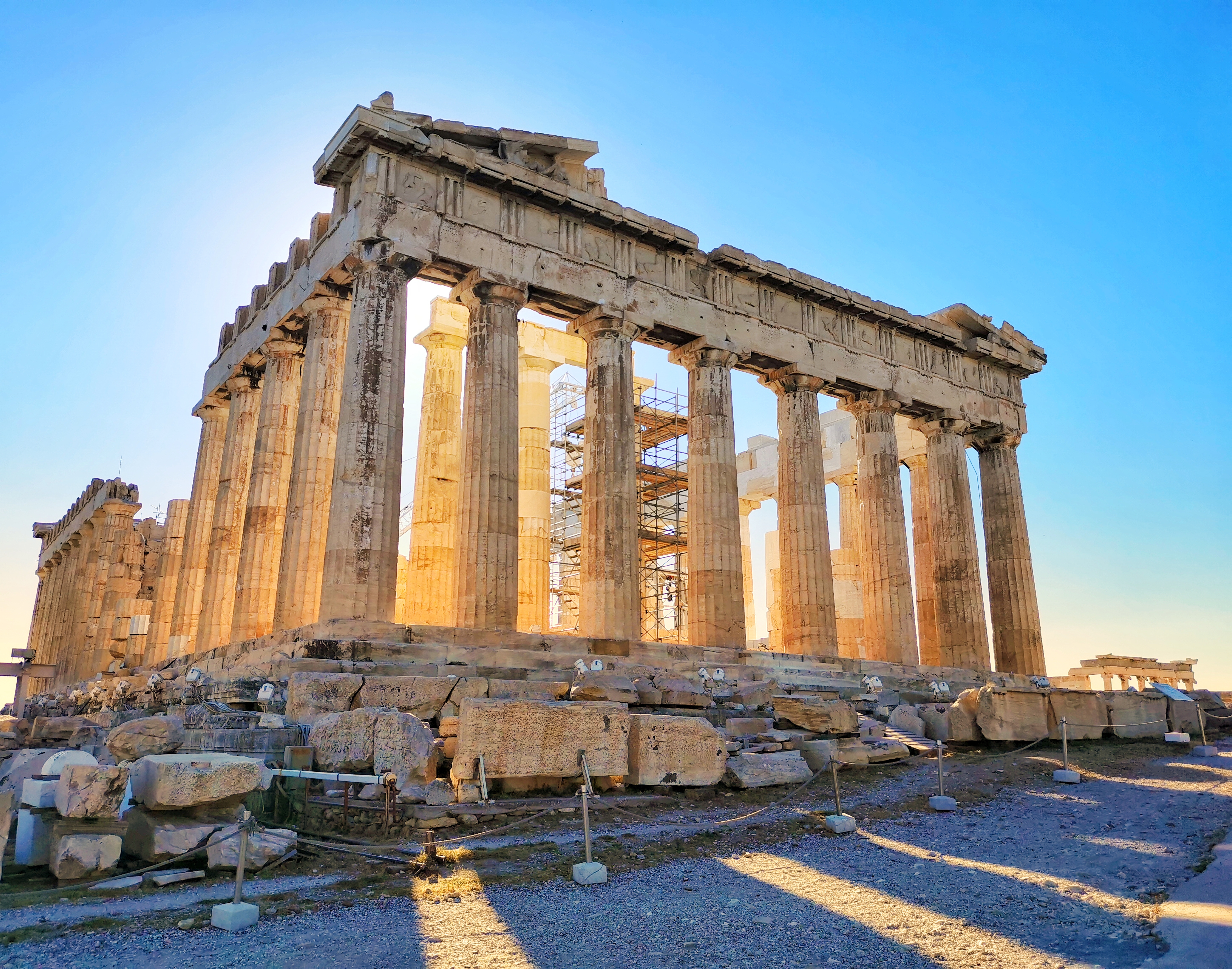 The temple known as the parthenon was built on the acropolis of athens between 447 and 438 b.ce. File Athens Parthenon Acropolis Jpg Wikimedia Commons