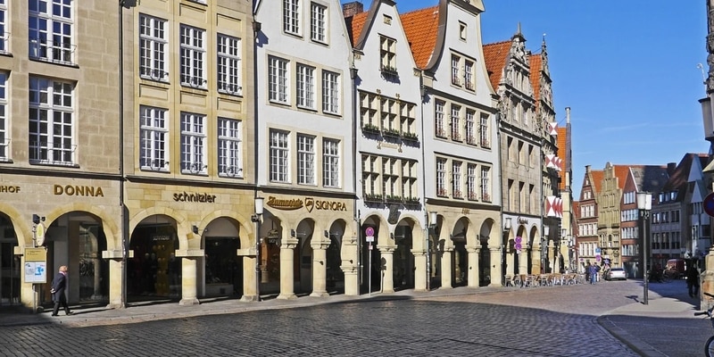 Wie sieht die karriere in der wirtschaftsprüfung aus? Ãber uns | taus&sassa