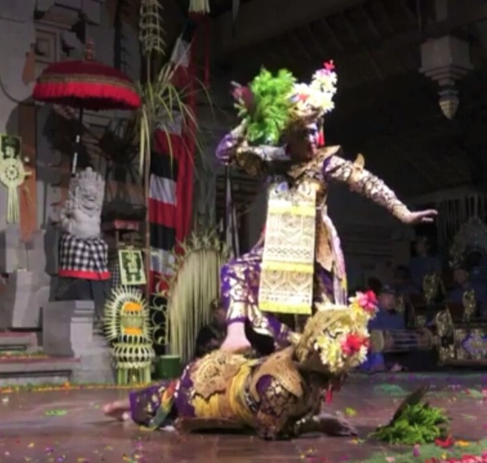 Berbagai Jenis Tari Legong – URVASU