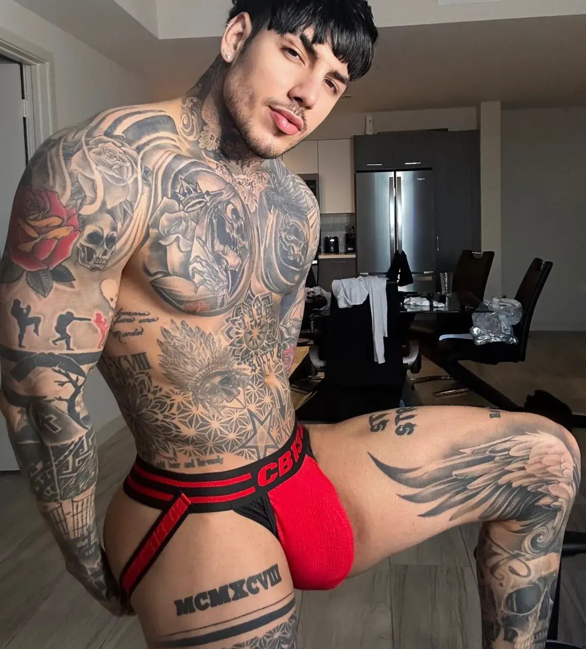 พ ย ค ฆ ส ก ล า ย 12.น ว. 