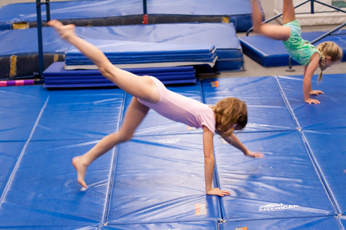 First of all, different gyms and clubs have different rules, programs and set age limits for gymnastics. Extra Curricular Activities For Toddlers - Teach.Workout.Love
