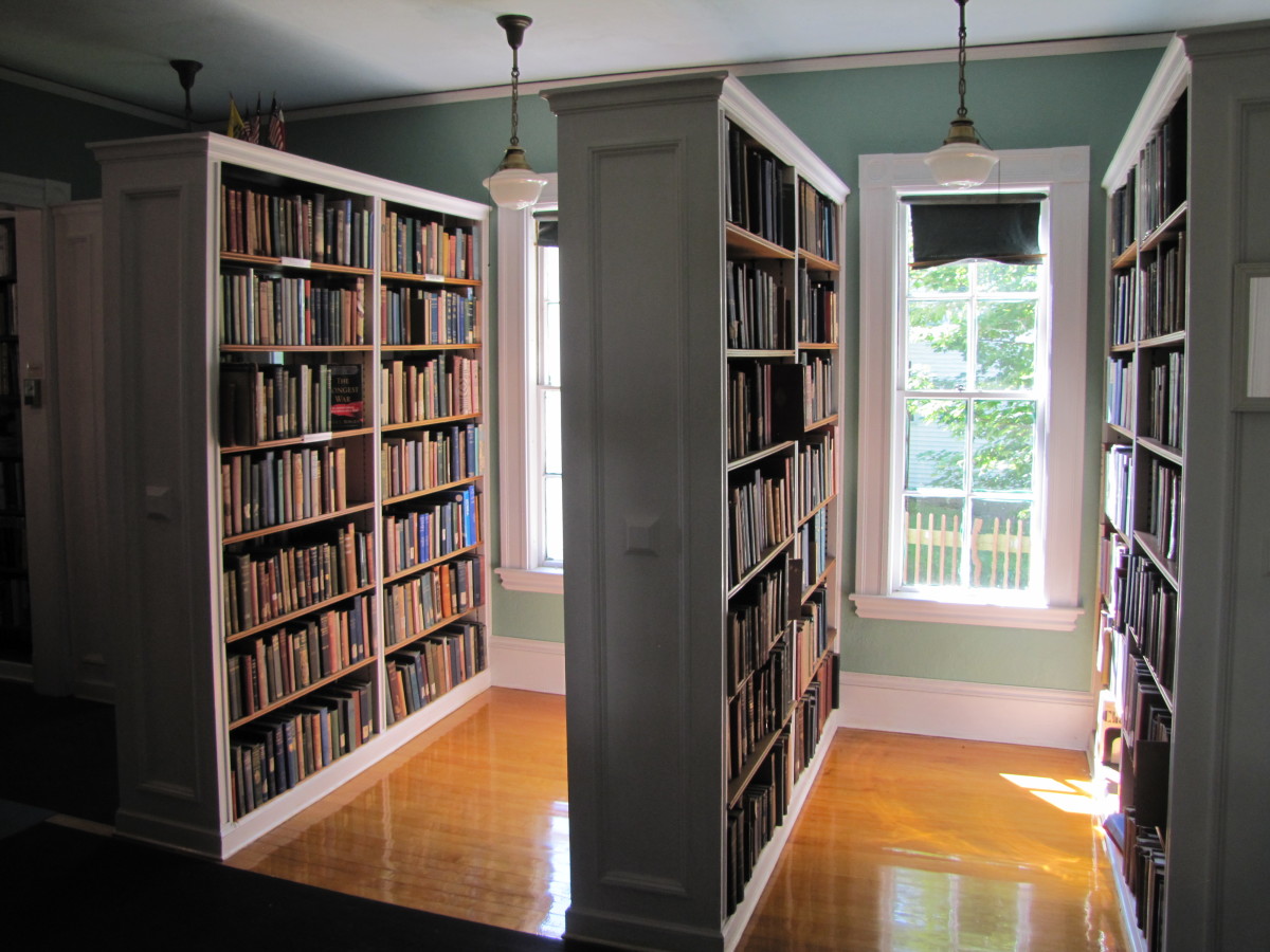 Going on vacation is one of the best experiences — you get to escape responsibilities, see a new place and create new memories. Funny Things People Say in Libraries | HubPages