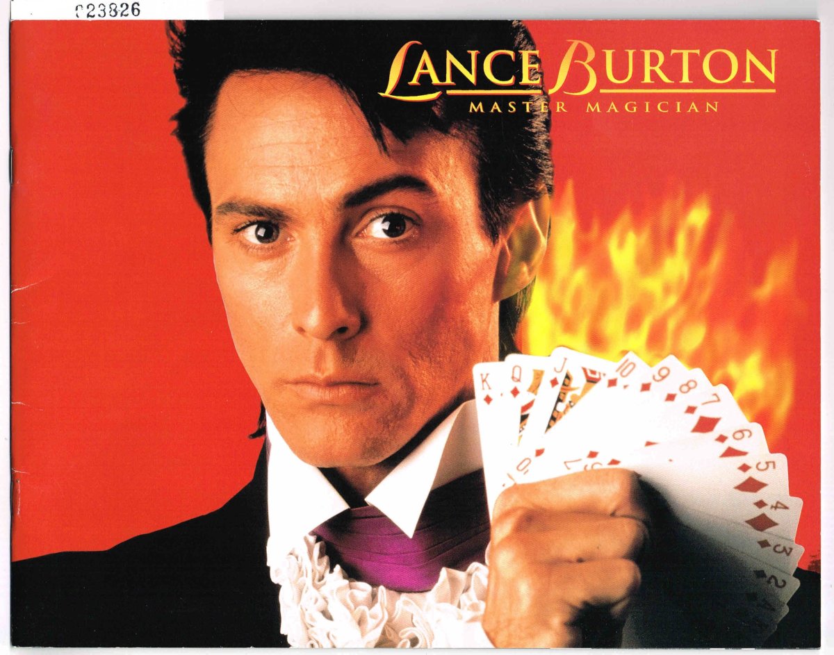 In that case, you'd turn over the card still in his hands instead and you'd get a 9. Top 10 Magicians the World Has Ever Seen | HobbyLark