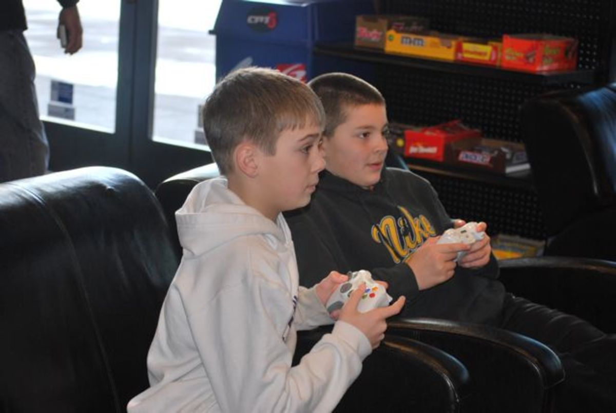 Kiwico's monthly toddler subscription box is packed with fun, educational projects created by child development experts to promote language and math skills. Gift Ideas for 13-Year-Old Boys | Holidappy