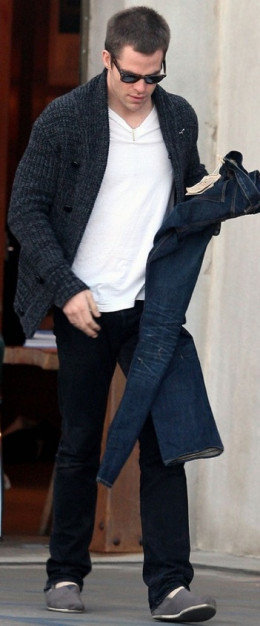 Keep your look rough and ready shockwaves go matt clay. TOMS Shoes - The Shoes Celebrities Wear | HubPages