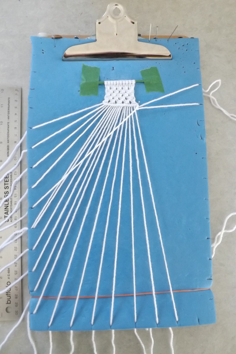 Hold the static cord at the desired angle of the line . Macrame - How to Tie Basic Knots & Make Chains, Braids