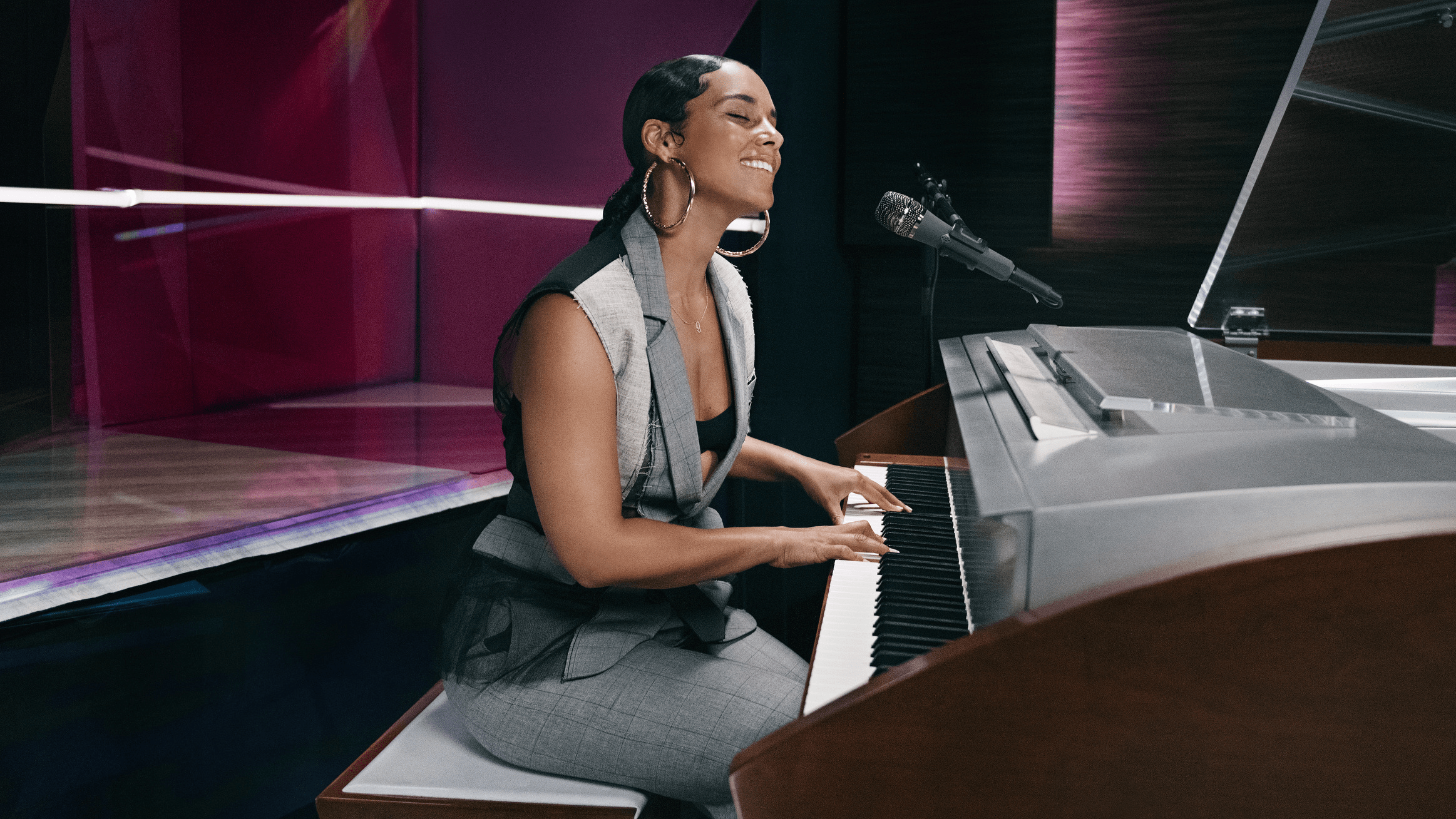 We're publishing new piano lessons all the time! Alicia Keys Teaches Songwriting And Producing In Online Masterclass Variety