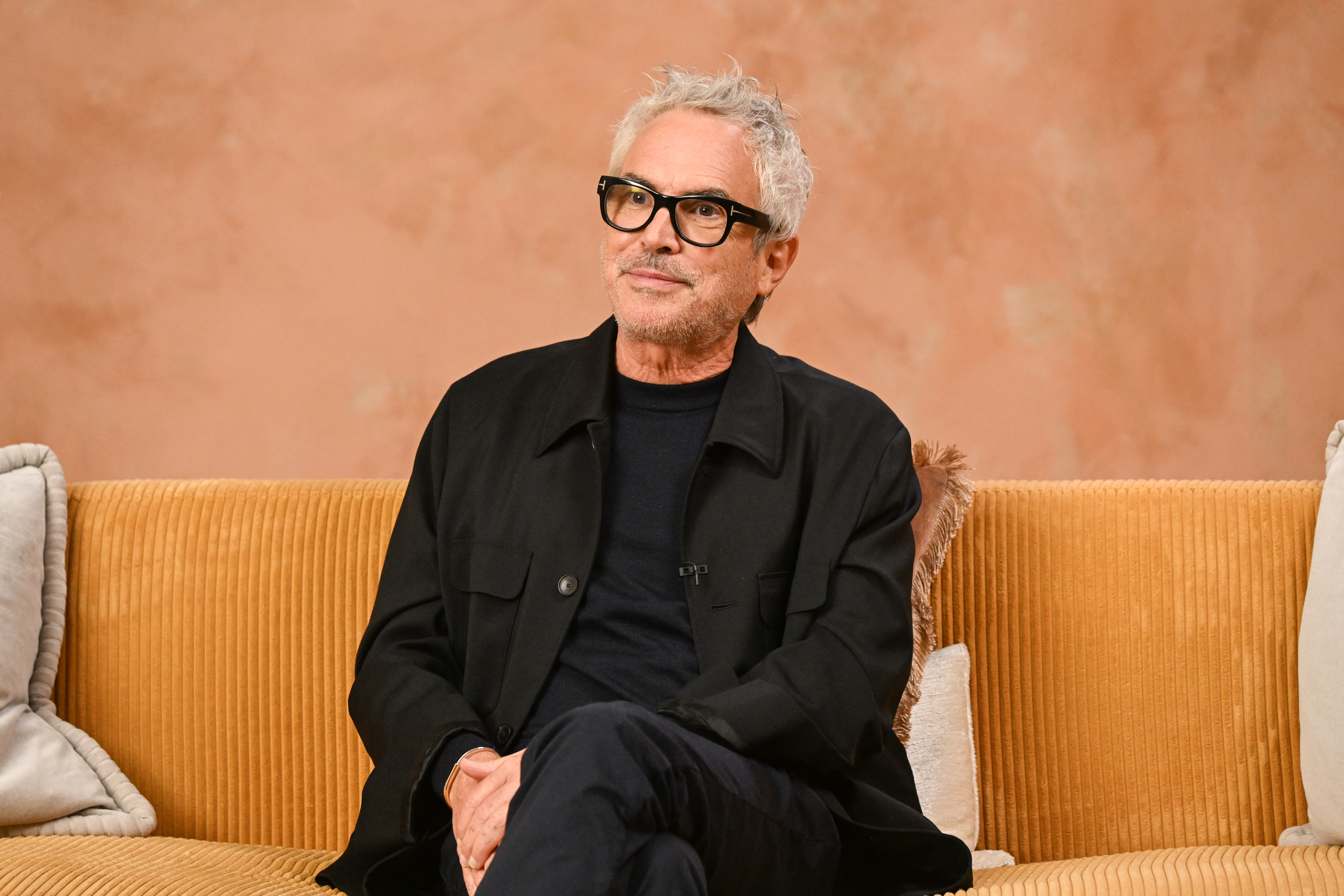 Alfonso Cuarón to Attend Busan Film Festival for His Inaugural Visit to Korea, Highlighting European Women Filmmakers