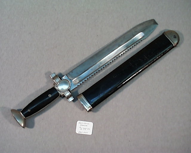 Das skiareal tesák hat 2 skiliften, davon einer für anfänger. Deu Tesak Cerveneho Krize Knives And Short Weapons
