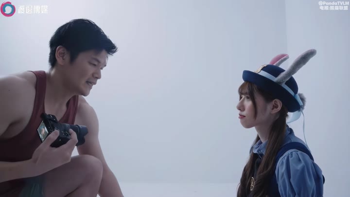 🥳线下私拍被摄影师强行推倒 白丝足交