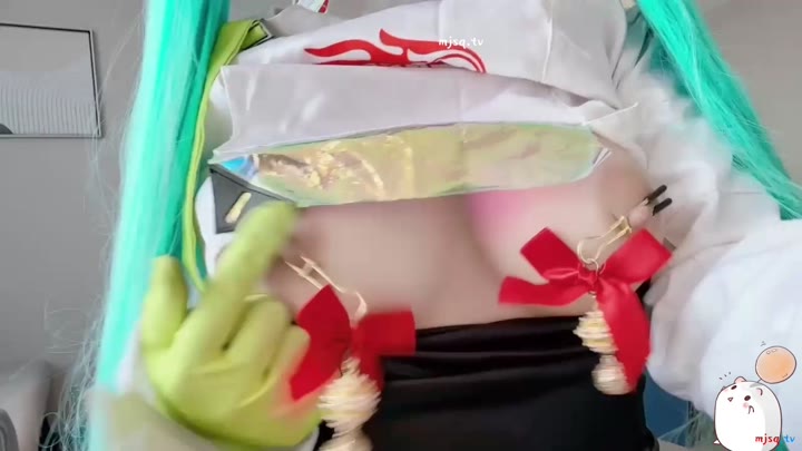 #薇薇安 #福利姬 #巨乳 初音未来自慰