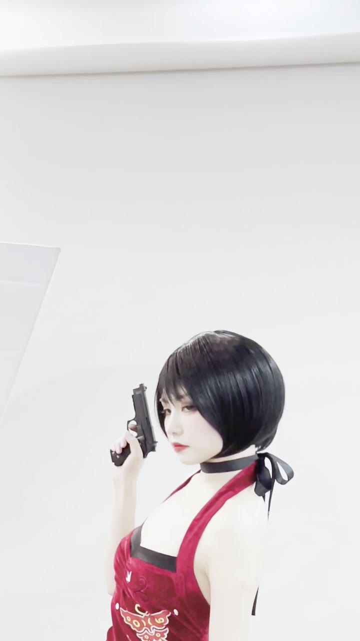 #福利姬 #爆机少女喵小吉 生化危机 艾达王