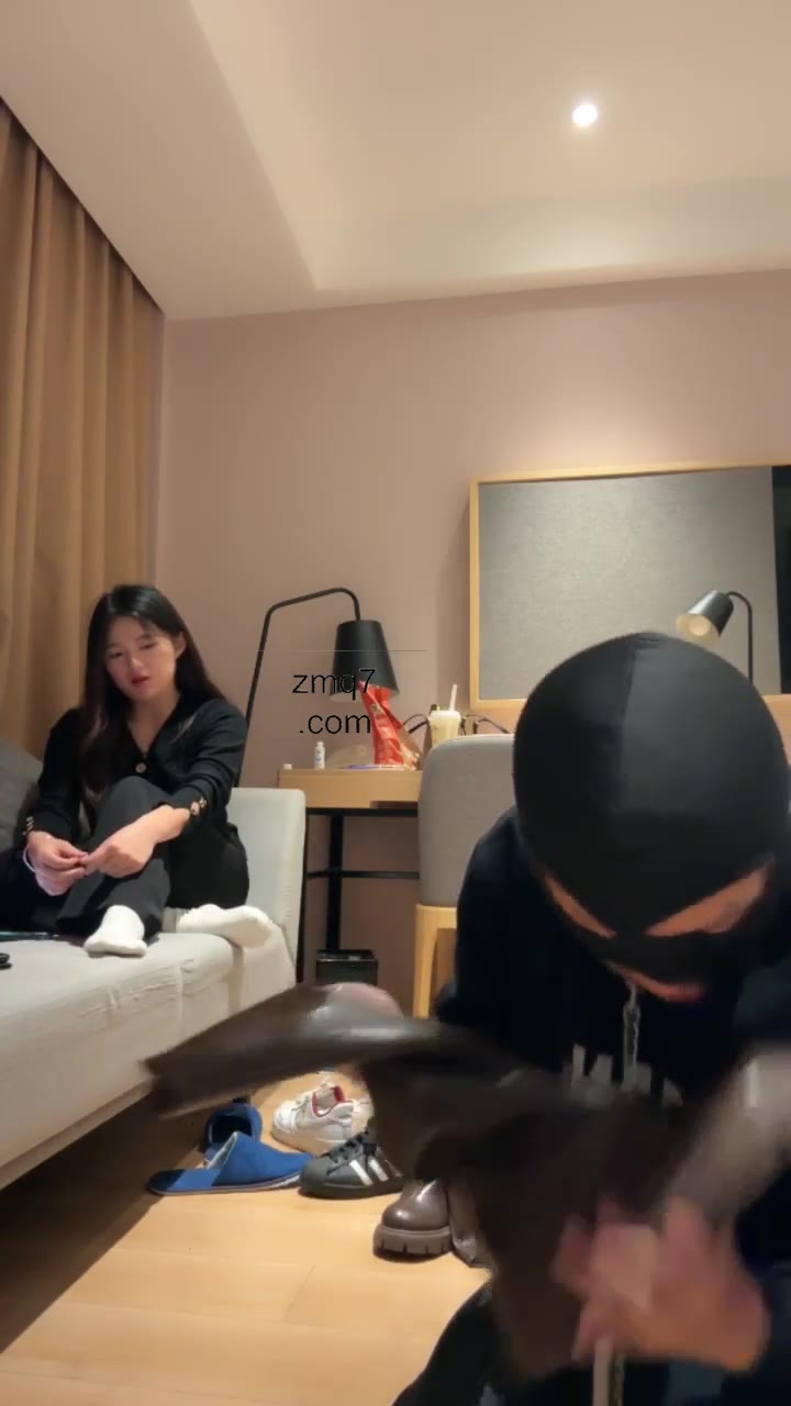 子熙 调教舔鞋M