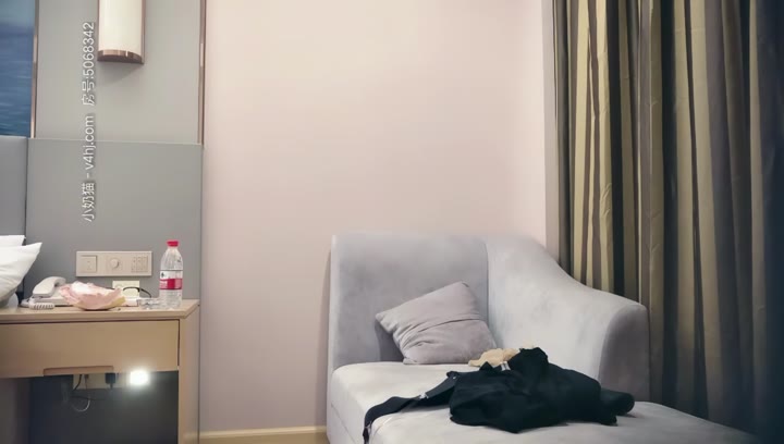 【#七天极品探花】精品作之口爆大眼睛小姐姐 清澈眼神纯又欲口爆吞精当奖励