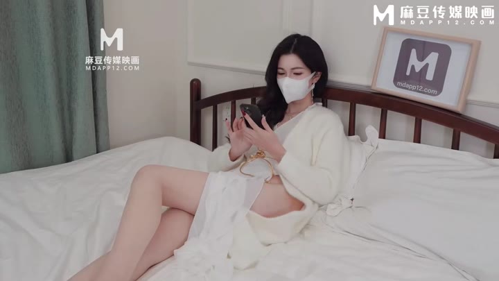 MSD-204 情人节给加班老公戴绿帽！风骚丝袜少妇与前夫激情求欢