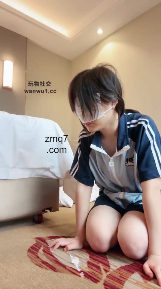 奶味小仙女 调教母狗同学