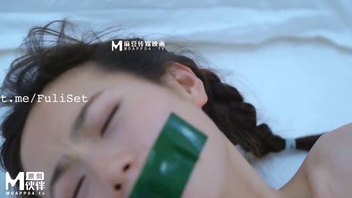 CZ-0004 长治传媒 尾行·凌辱·女学生 无助的她只能偷偷哭泣