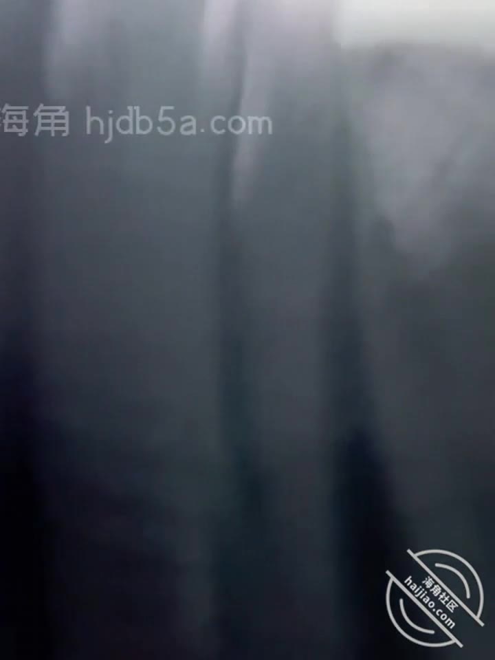 海角大神迷恋『晓彤表妹』新作-忽悠白虎表妹穿圣诞衣拍照 清晰录下爆操内射小精灵全过程 #乱伦