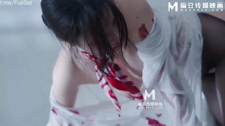 MDSR-0008-1 蓝天航空公司的空姐EP1 升迁下的性爱调教 MDSR-0008-1 艾熙 艾悠