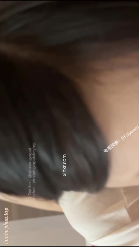 「印象足拍」付费资源 约到长得像赵丽颖的高颜高挑美女足交口交啪啪
