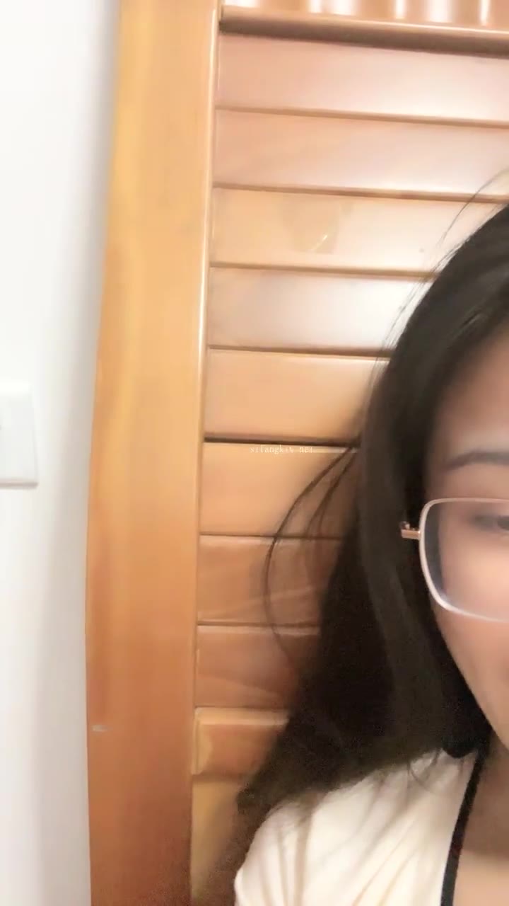 #半糖 #听者貌貌 好性感啊~【听者貌貌】刮毛黑牛跳蛋~超级骚~