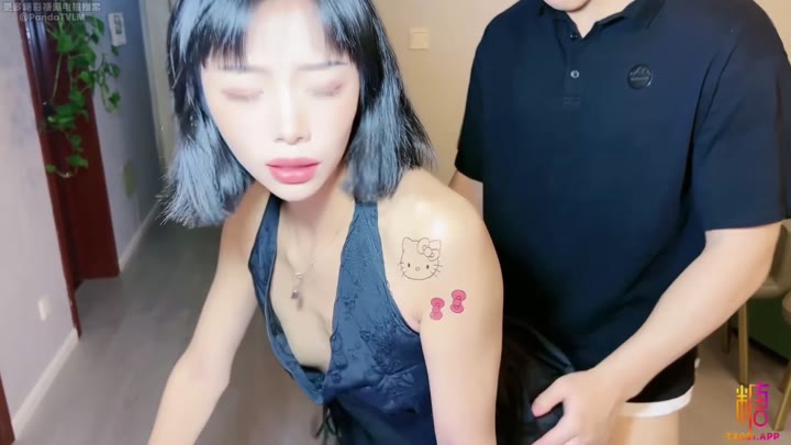 妖媚吸精美少女的变装计划 爆射香艳玉足