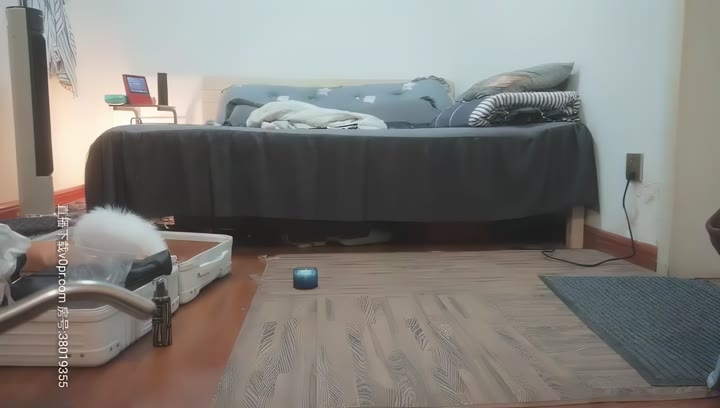 【#千人斩探花】约了个丰满少妇SM啪啪，扣逼后入带项圈肛塞玩完再干一炮