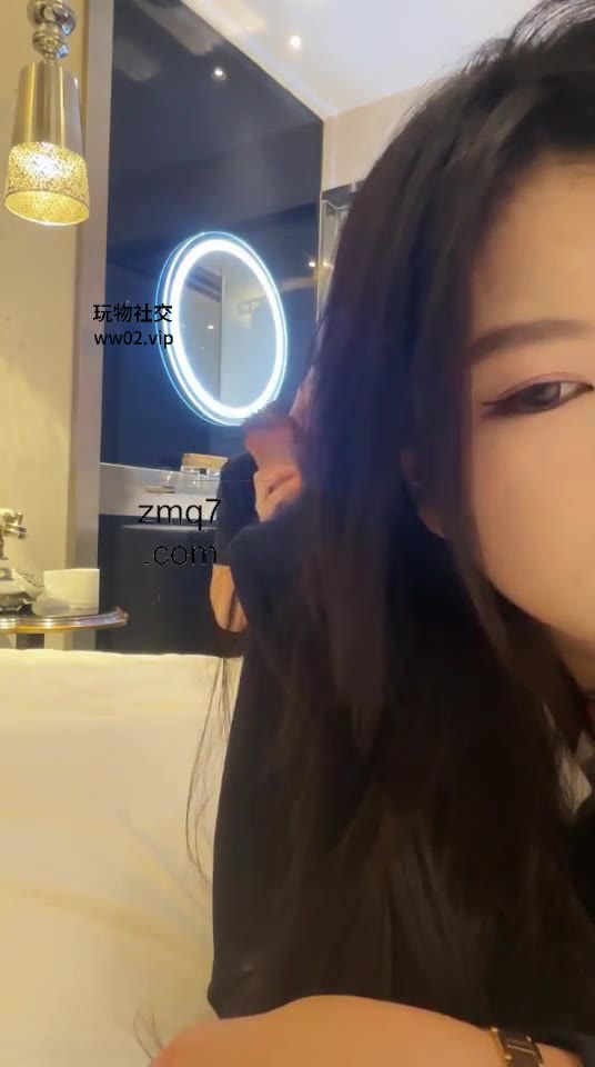 惠子 看谁舔的快