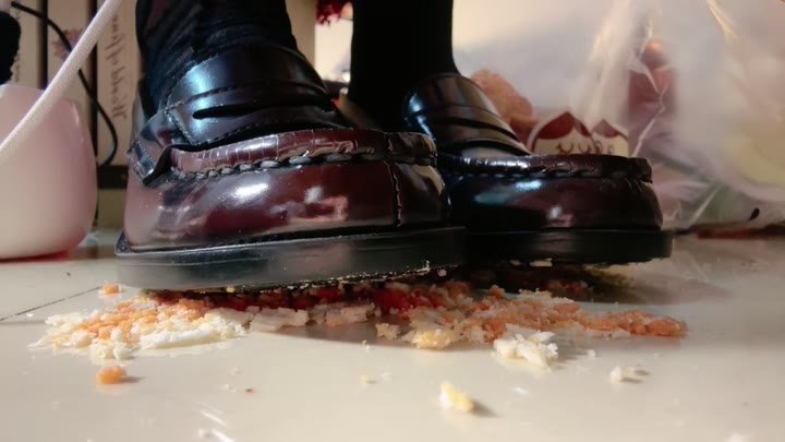 ��˿ �Ʒ�Ь ����ʳ