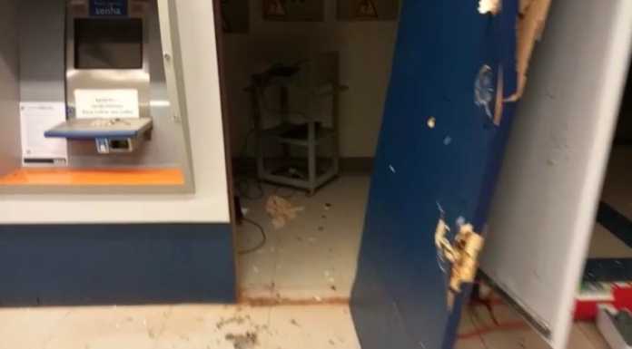 Agência da Caixa foi alvo de explosão em Guaíra