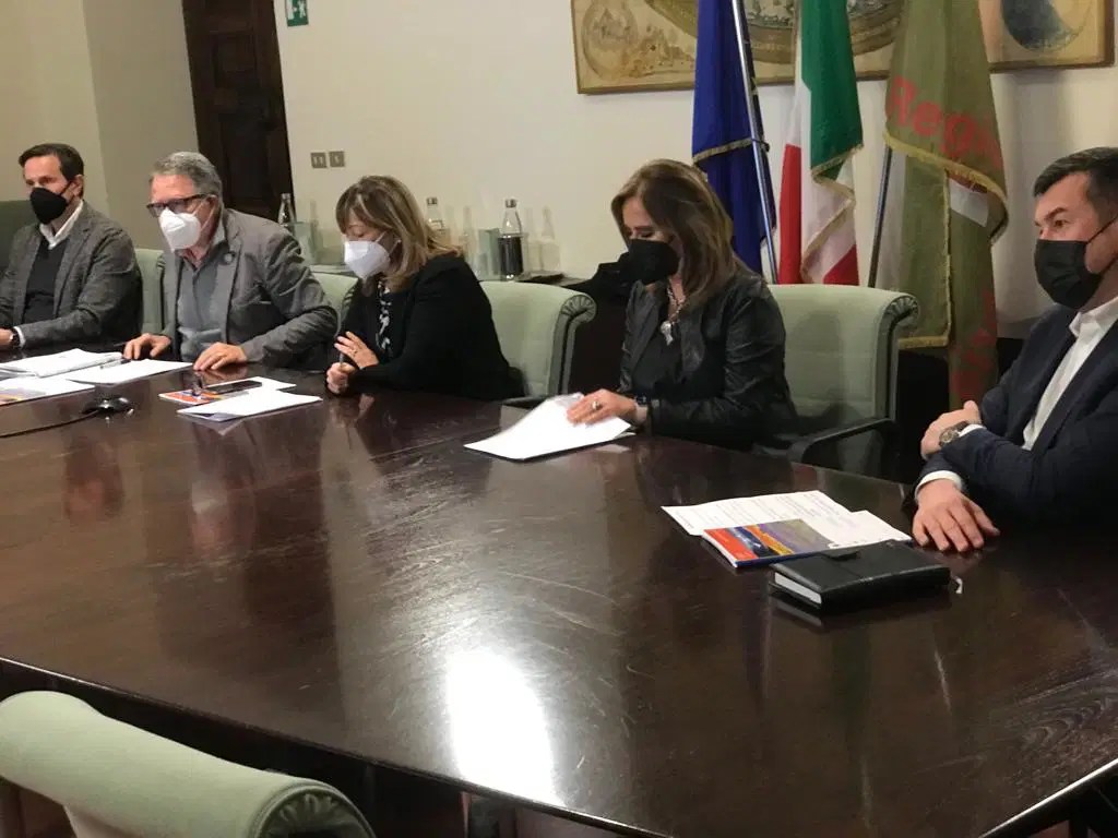 Dall'agenzia Umbria Ricerche La Conferma: Nella Ripresa L'umbria Reagisce Meglio Della Media Nazionale - Vivo Umbria 768_x_1024_jpg