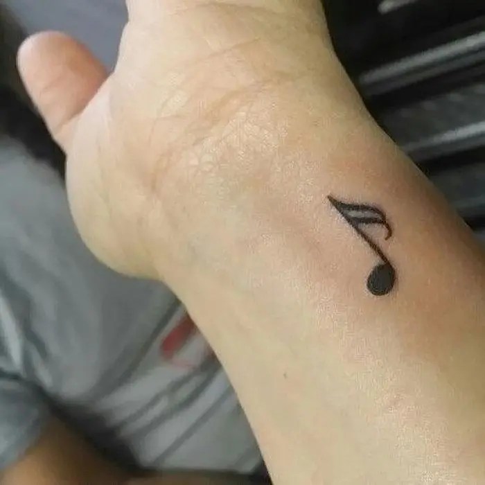 Tattoo Notes: Meaning, 30 Photos And The Best Sketches On The Arm 700_x_700_jpg