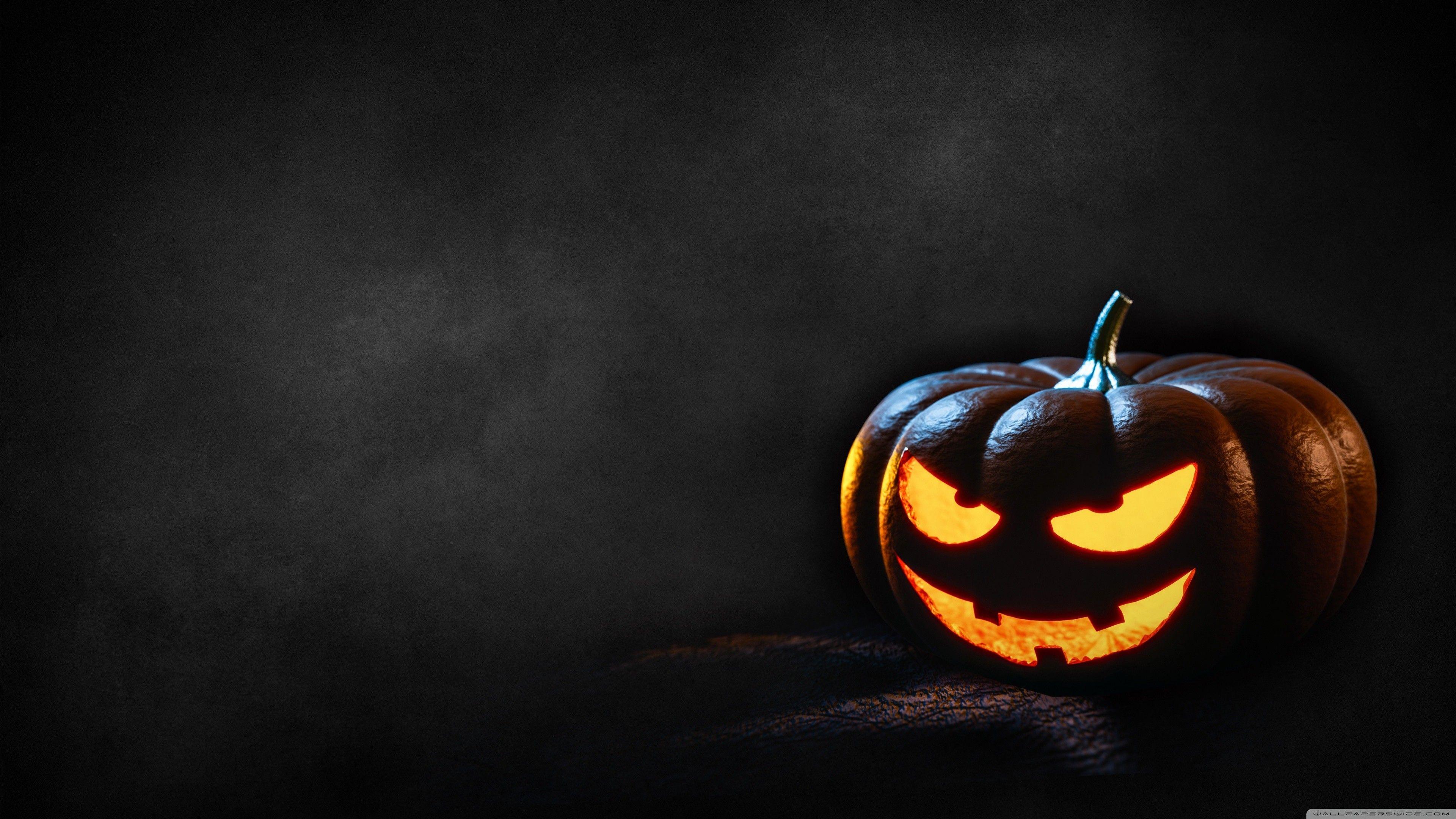 The great collection of free halloween desktop wallpapers for desktop, laptop and mobiles. Hd Halloween Wallpapers Top Free Hd Halloween Backgrounds Wallpaperaccess