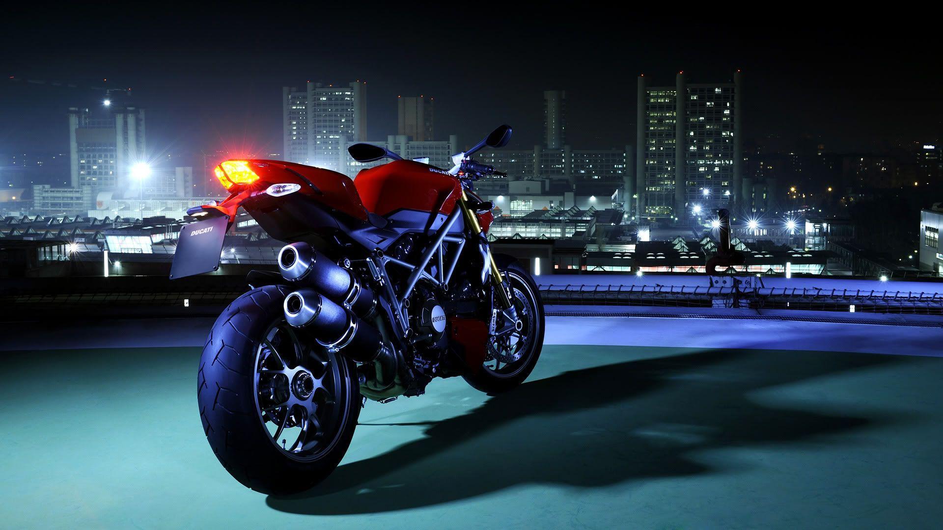 Ducati Wallpapers Top Free Ducati Backgrounds Wallpaperaccess