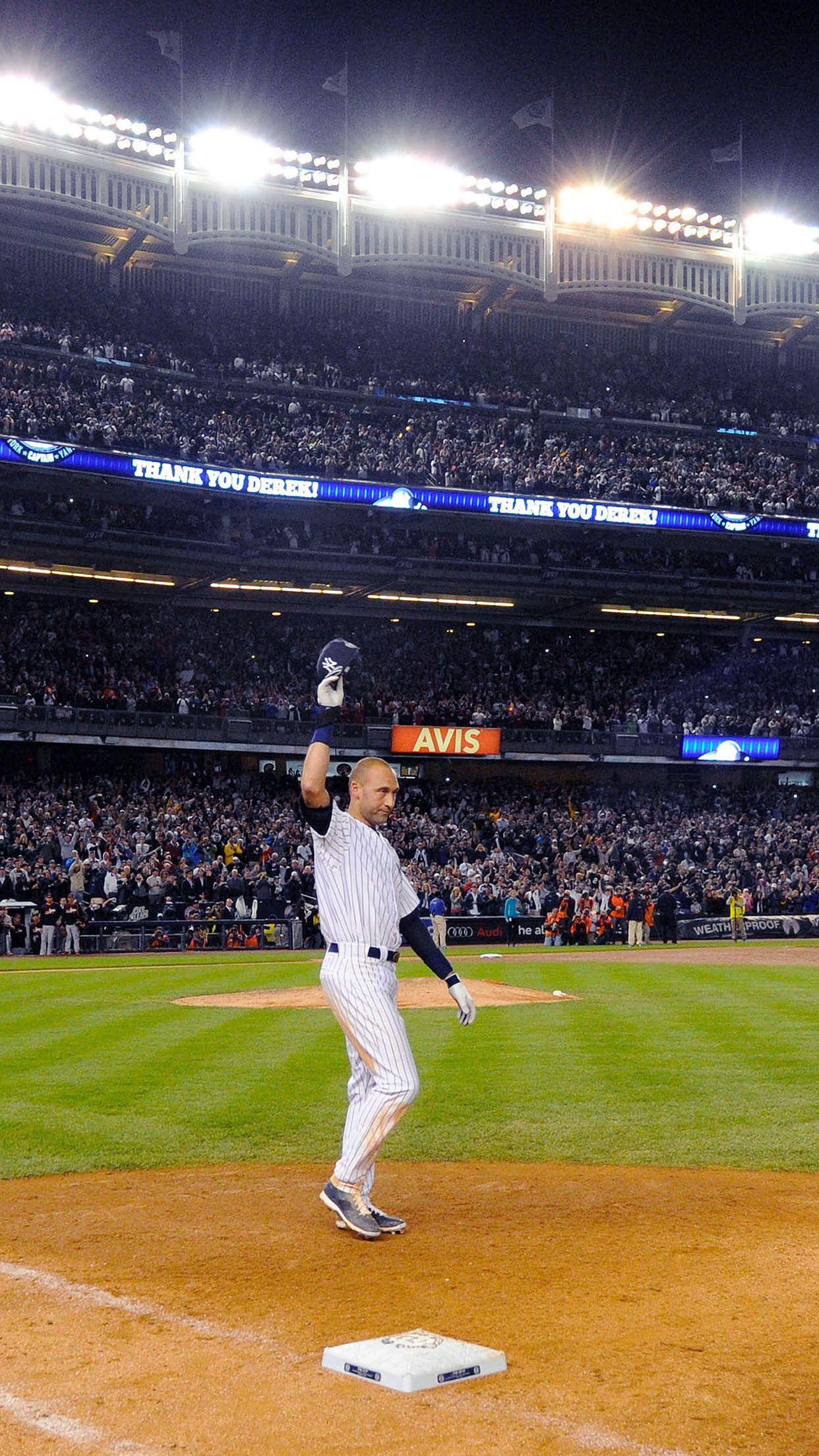 Check out this fantastic collection of mlb teams iphone wallpapers, with 24 mlb teams iphone background images for your desktop, phone or tablet. Baseball Phone Wallpapers Top Free Baseball Phone Backgrounds Wallpaperaccess