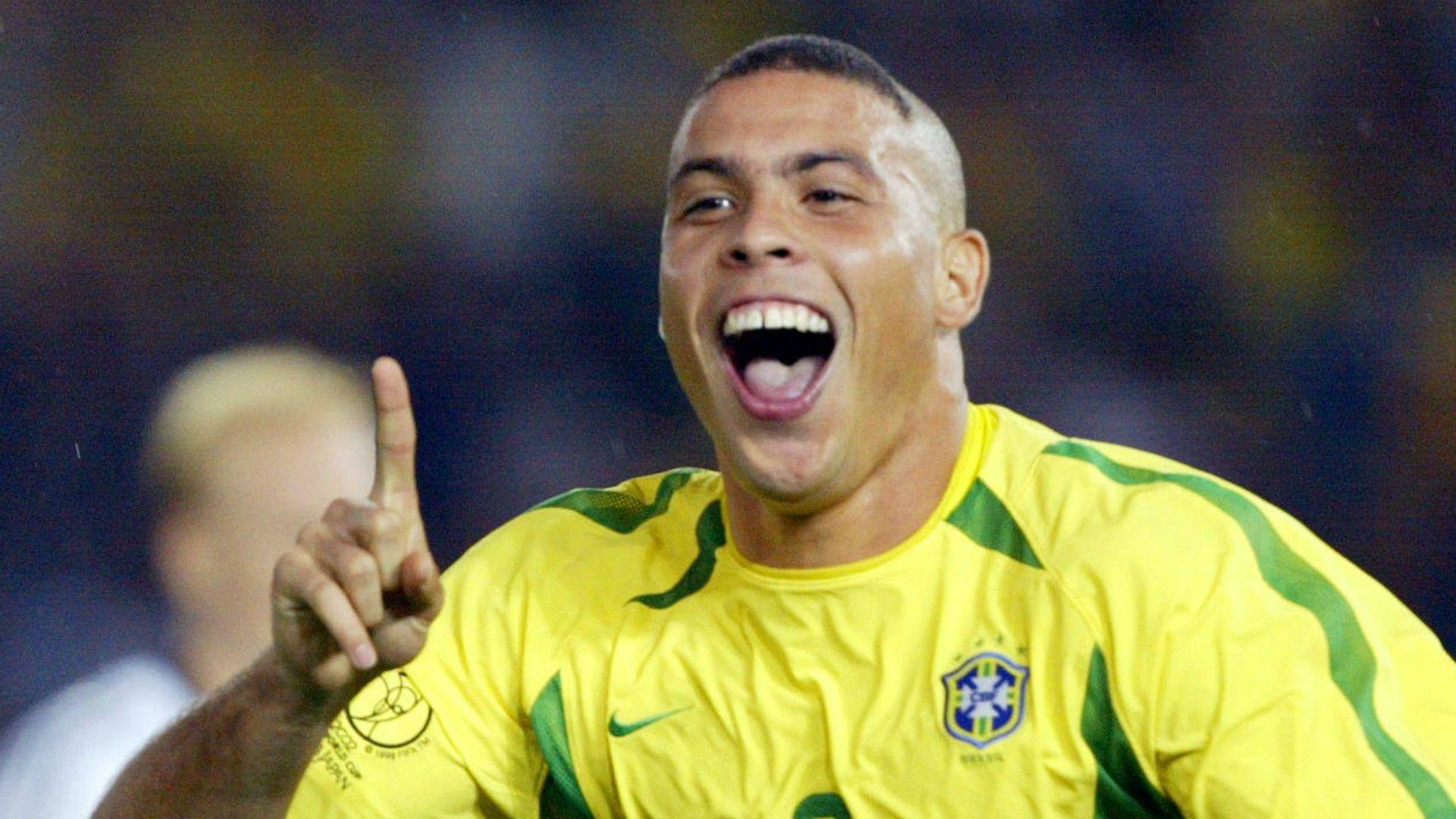 Ronaldo brazil wallpaper / feel free to send us your own wallpaper and we will consider adding it to. Ronaldo Brazil Wallpapers - Top Free Ronaldo Brazil ...