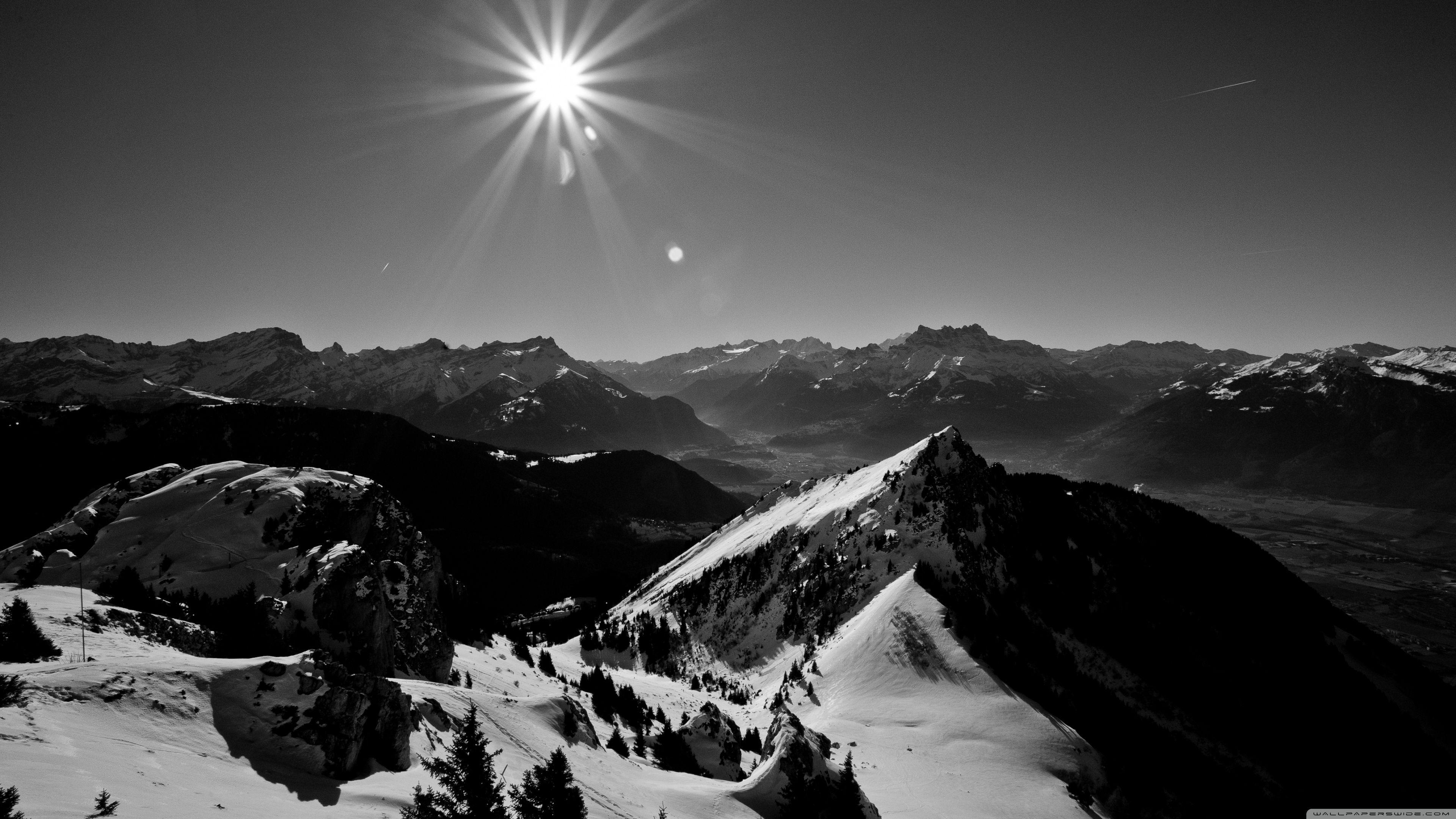 Tons of awesome black and white city wallpapers to download for free. 4k Black And White Wallpapers Top Free 4k Black And White Backgrounds Wallpaperaccess