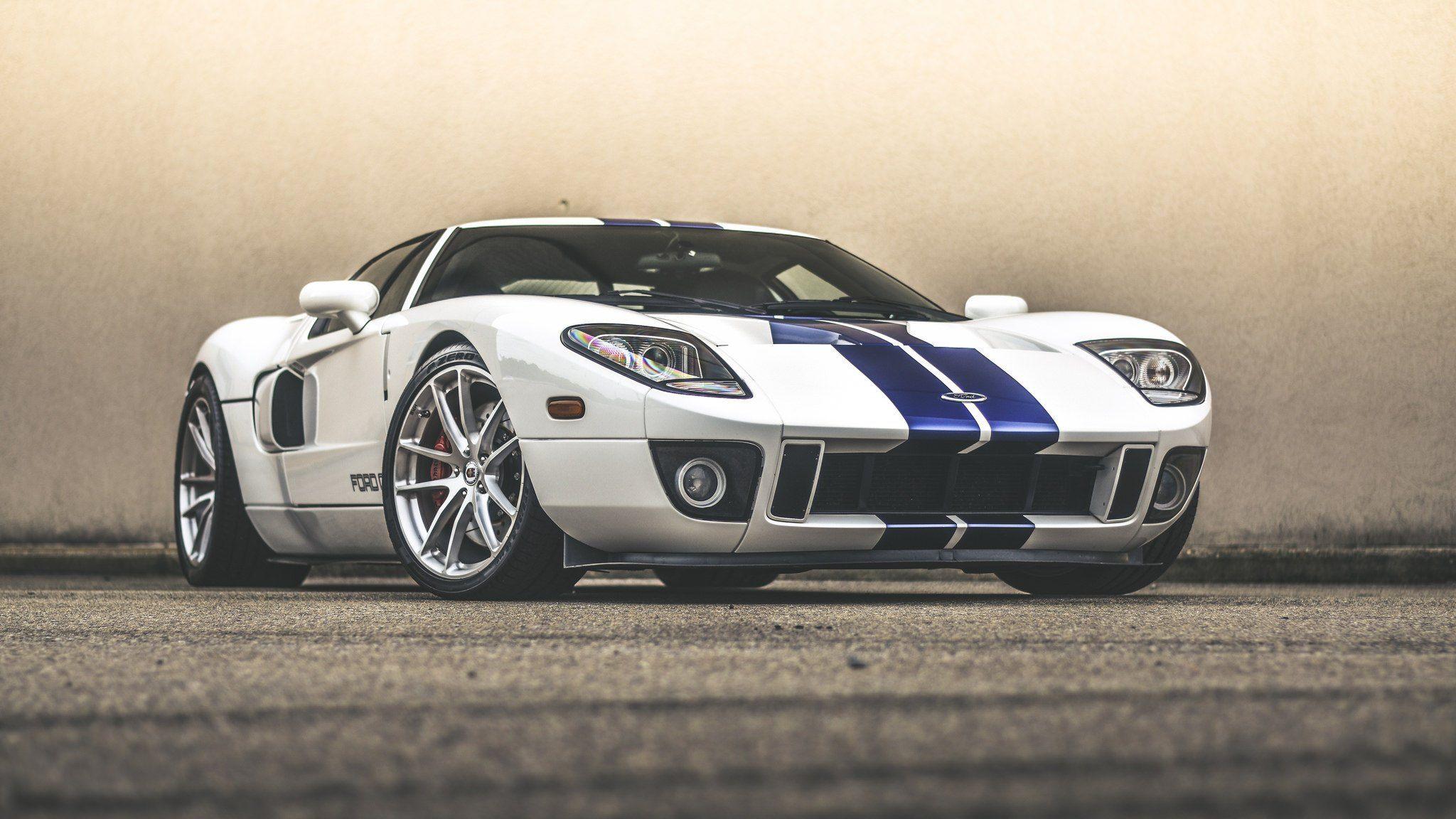 And just 45 days after the vehicle was unveiled, ford of the world surprised again, officially announced that a production version in the works. 2005 Ford Gt Wallpapers Top Free 2005 Ford Gt Backgrounds Wallpaperaccess