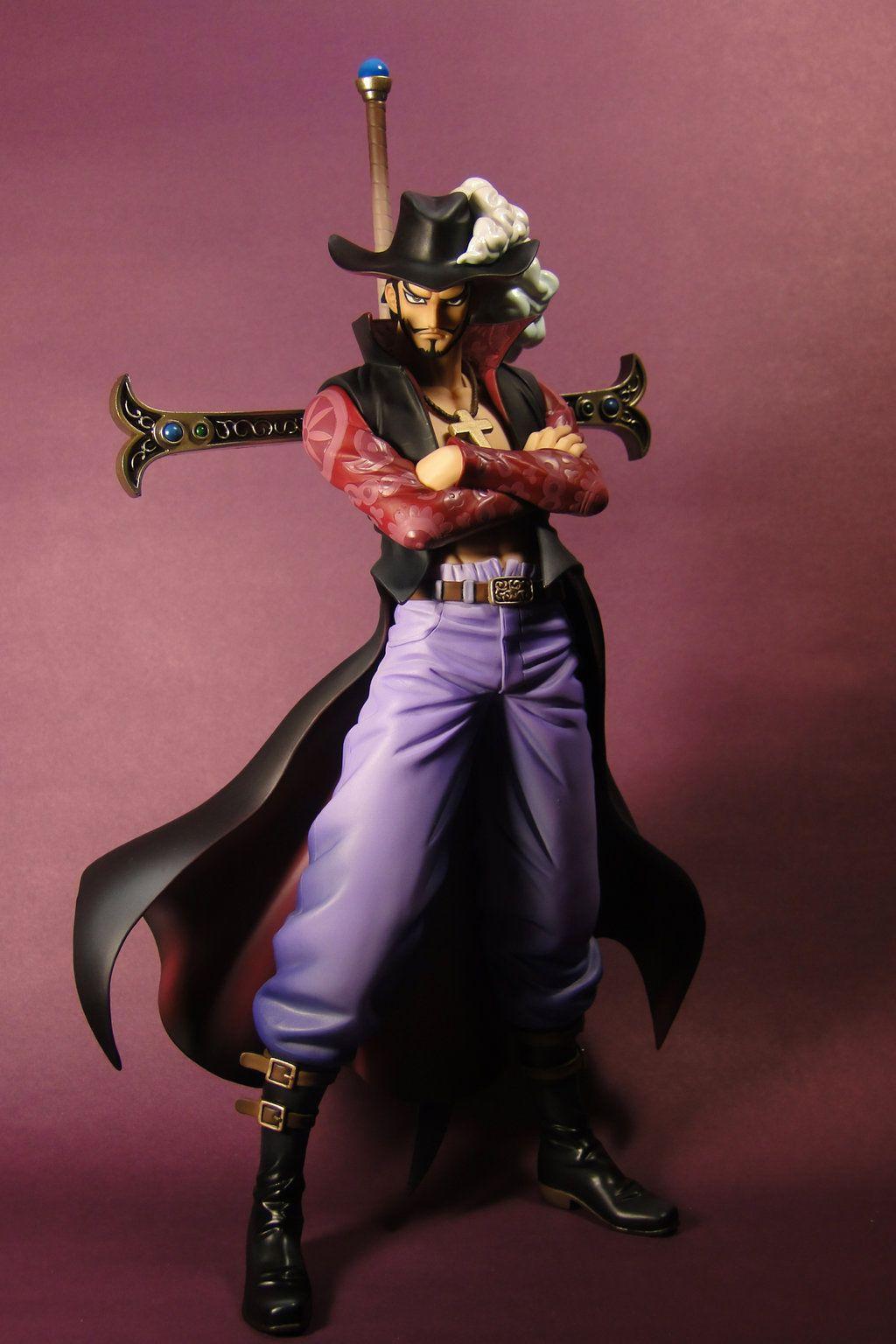 One of the most common, popular and attractive options is wallpaper. Dracule Mihawk Wallpapers - Wallpaper Cave