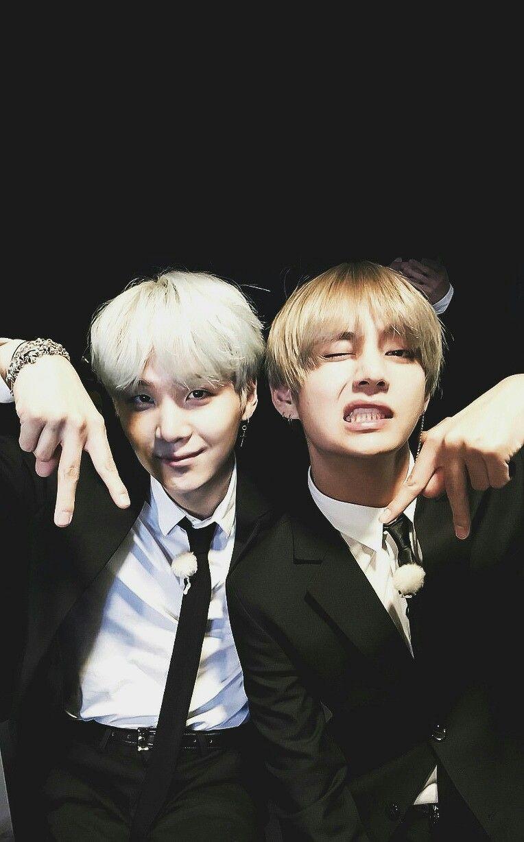 Selain v, suga juga termasuk salah satu member bts yang lahir dan besar di daegu korea selatan. Yoongi And Taehyung Wallpapers Wallpaper Cave