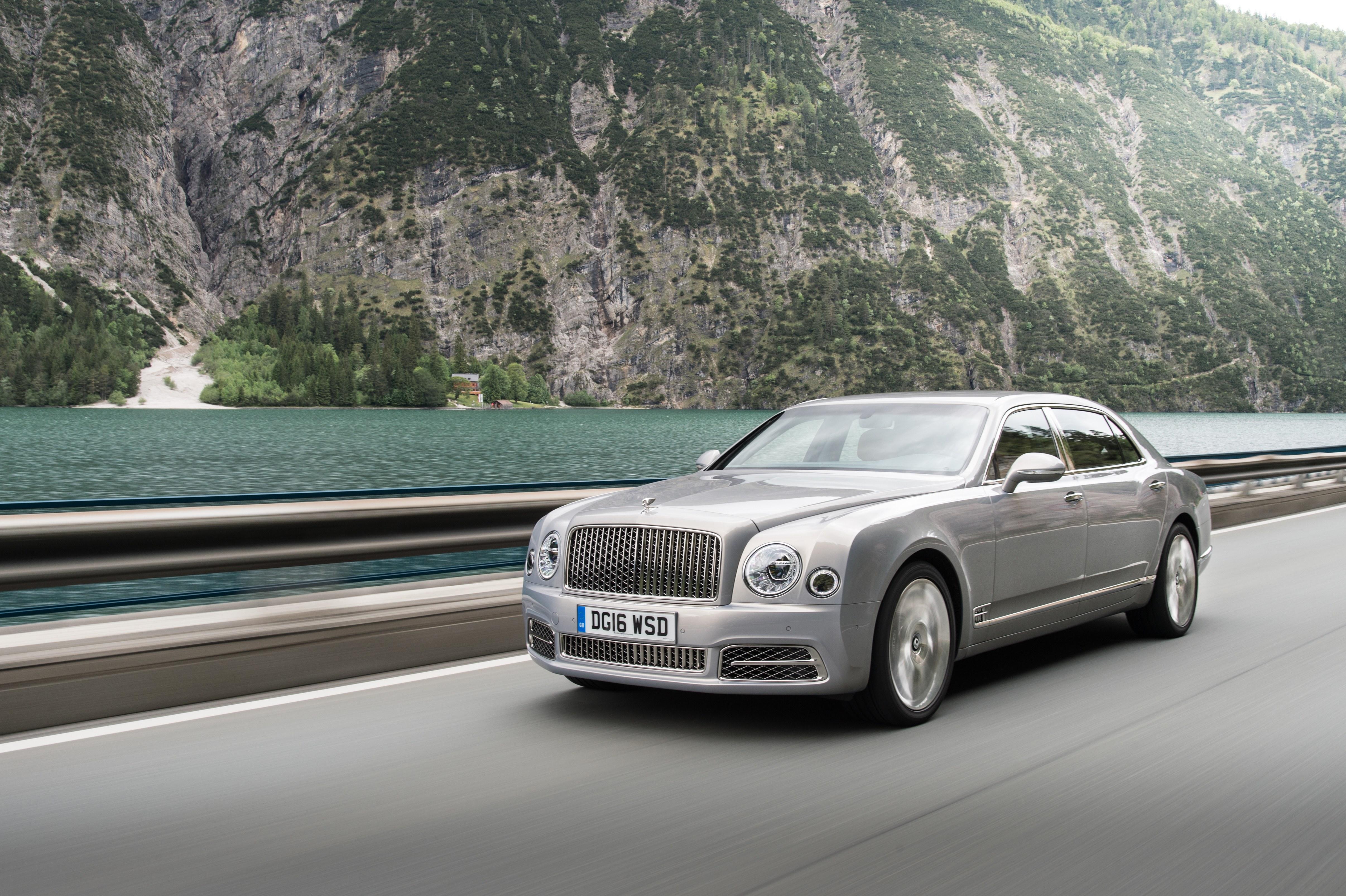 22/09/2019 · 2017 bentley mulsanne extended wheelbase wallpaper hd car bentley mulsanne facelift spied together with long wheelbase version. Bentley Mulsanne Wallpapers Wallpaper Cave