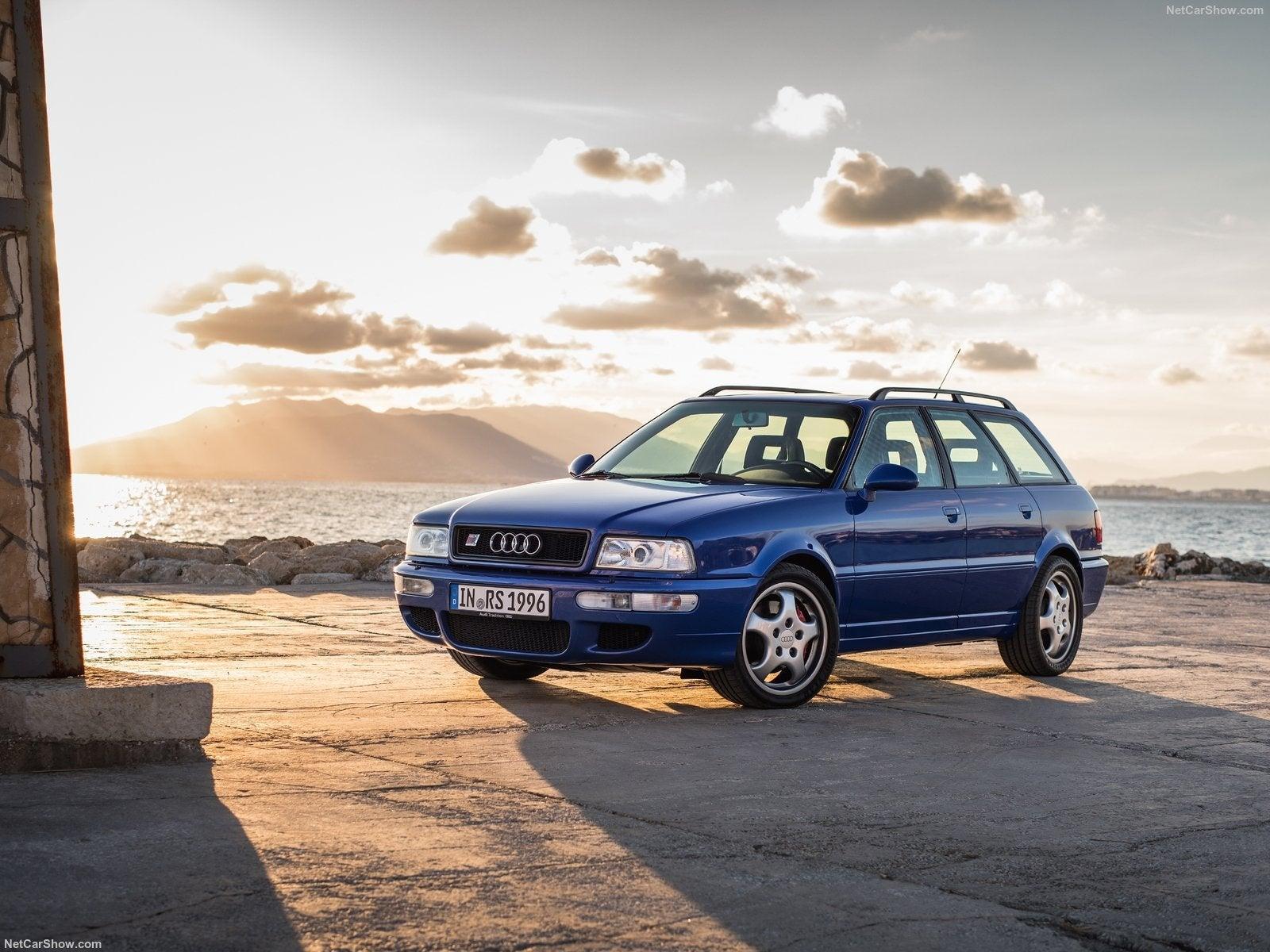 Download wallpapers and backgrounds with images of audi rs 2 avant. Audi Rs2 Wallpapers Wallpaper Cave